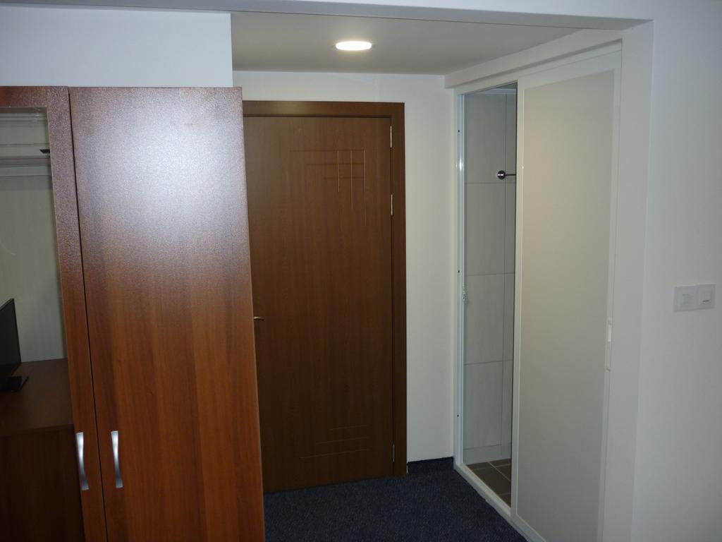 Yalta Guesthouse Ruse Esterno foto